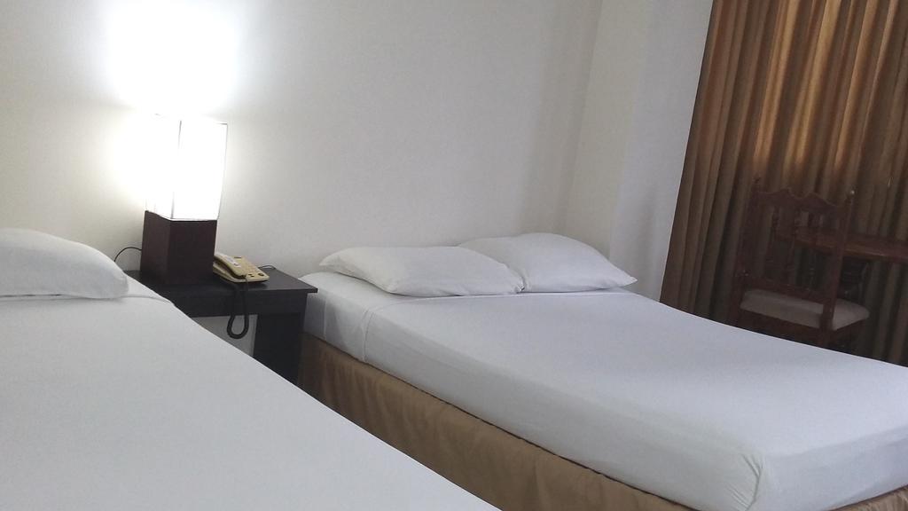 Hotel Aramo Cidade do Panamá Quarto foto